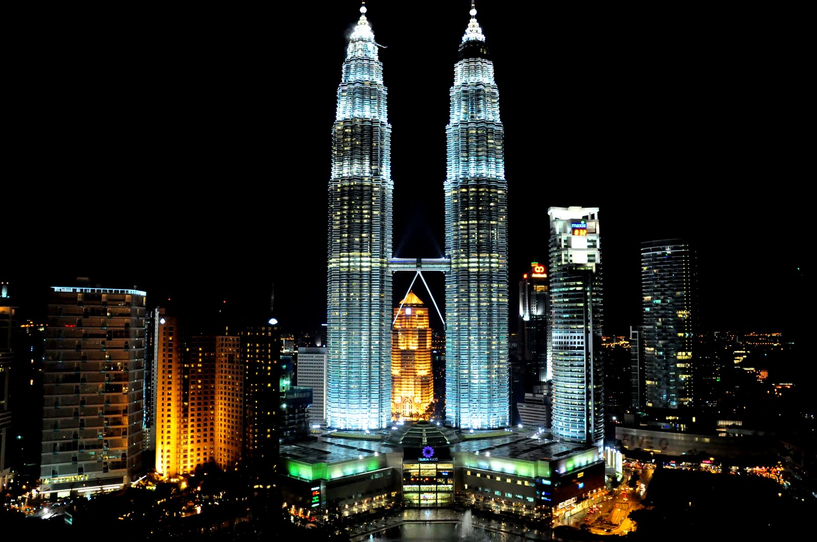 World Beautifull Places: Petronas Towers Malaysia Information And Nice