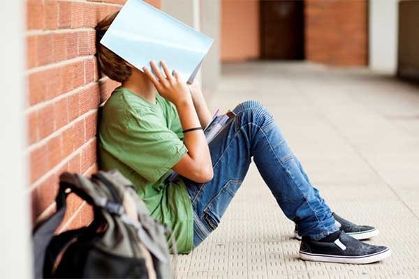 UNICEF : 938 Anak RI Putus Sekolah Karena Corona