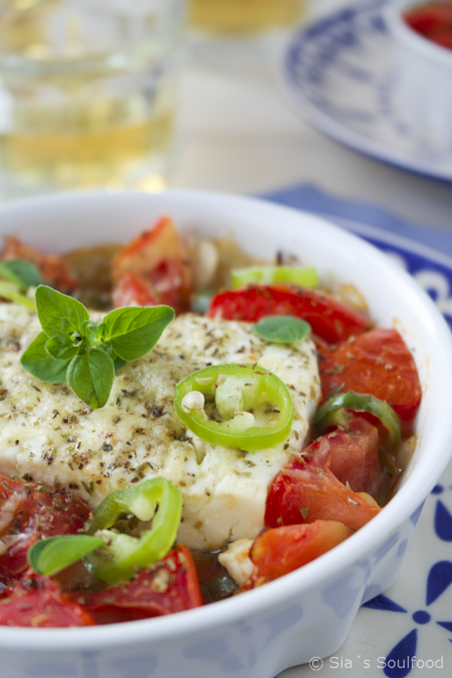 sia´s soulfood foodblog: Gebackener Feta mit Tomaten {Bougourdi}