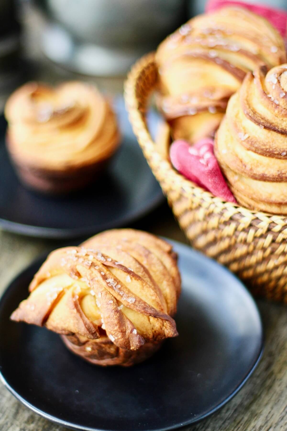 Cruffins (Easy Croissant Muffins) Karen's Kitchen Stories