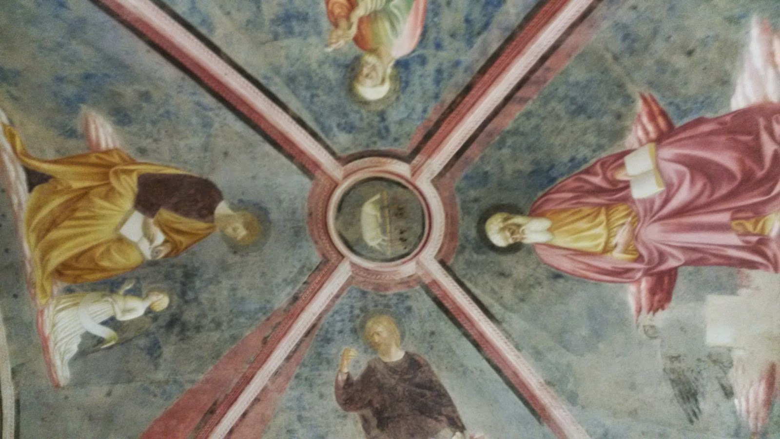 Una passeggiata a Milano ユネスコ世界遺産のカステルセプリオとカスティリオーネ・オローナのコッレジャータ