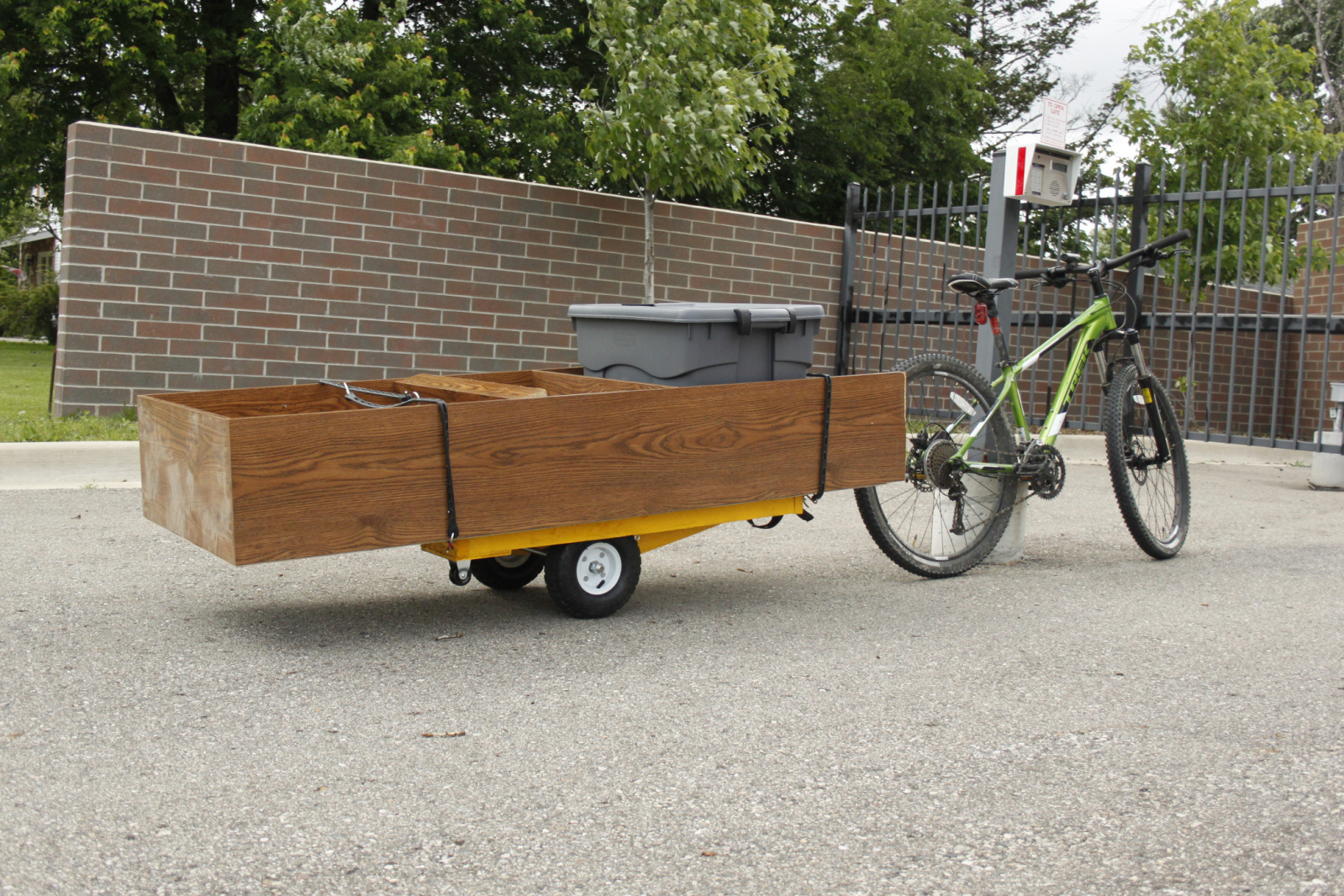 craigslist bike trailer