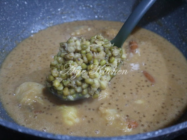 Bubur Kacang Hijau Dengan Durian