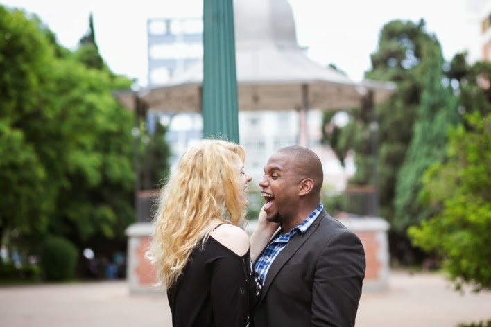 pedido-casamento-surpresa-praça-liberdade-sorriso