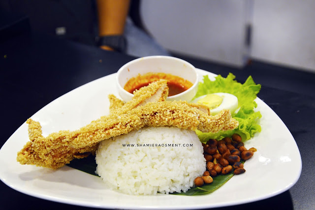 D&V Grand East Cost Mall Kuantan, D&V Grand, crispy chicken steak, chicken steak D&V,coconut shake kuantan, coconut shake D&V,