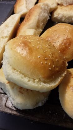 Homemade Hamburger Buns (Bread Machine) - Recipe Easy