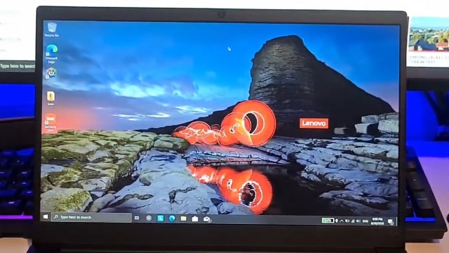 14-inch 1080p 60Hz IPS display of Lenovo ThinkPad E14 laptop.