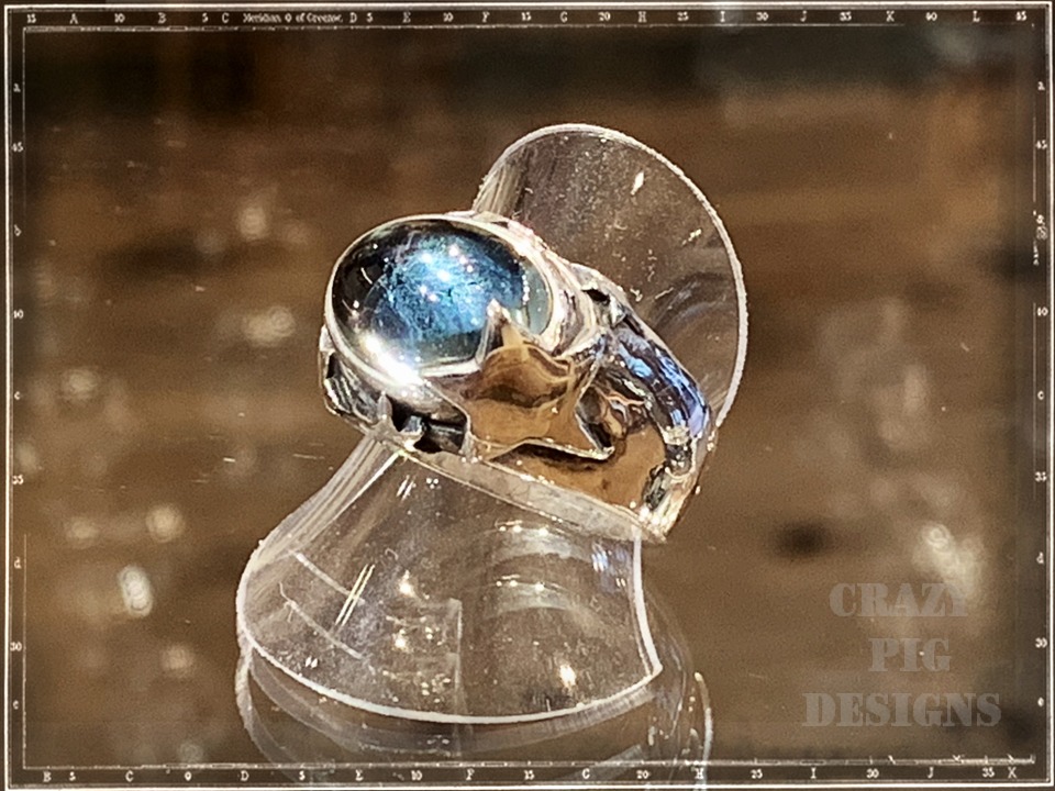 Crazy Pig Designs Japan: 11月の誕生石・トパーズ