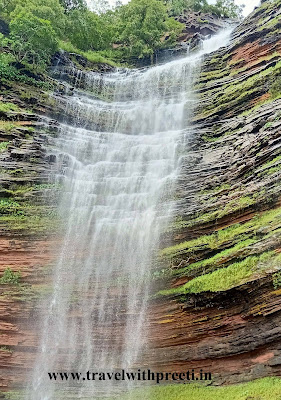 निदान फॉल का मनोरम दृश्य - Nidan fall, Jabalpur निदान फॉल का मनोरम दृश्य - Nidan fall, Jabalpur