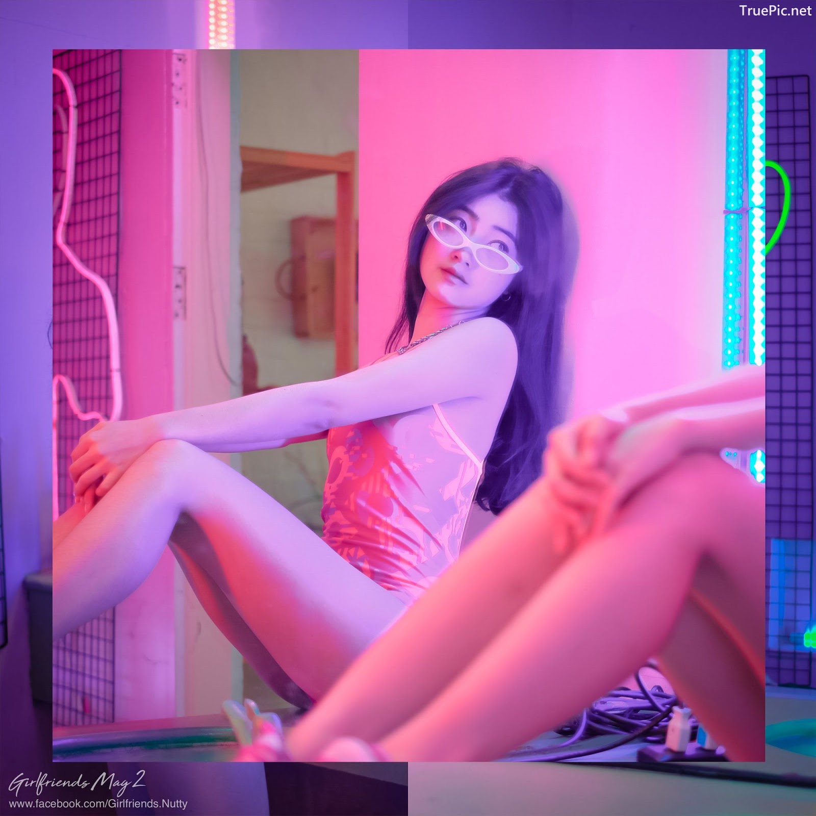 Image Thailand Model - Cholticha Intapuang - Neon Light - TruePic.net - Picture-16