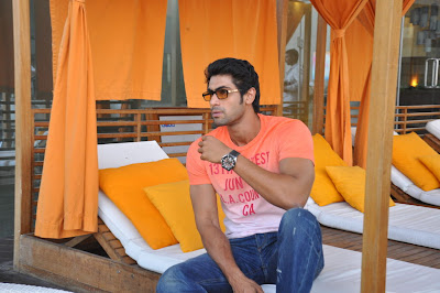 Funny Picture Clip: HARI THE HERO: RANA Latest Photos