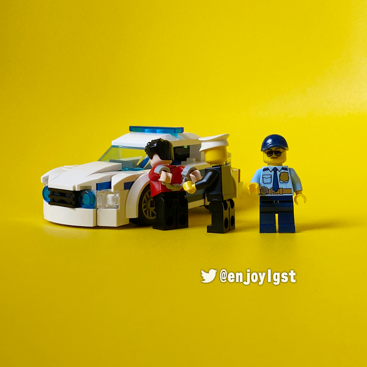 LEGOで英語！ポリスと犯人でアクションシーンを再現：LEGOで英会話を学ぶシリーズ