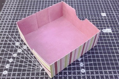 buttons and paint...: ... and a Card Box Tutorial