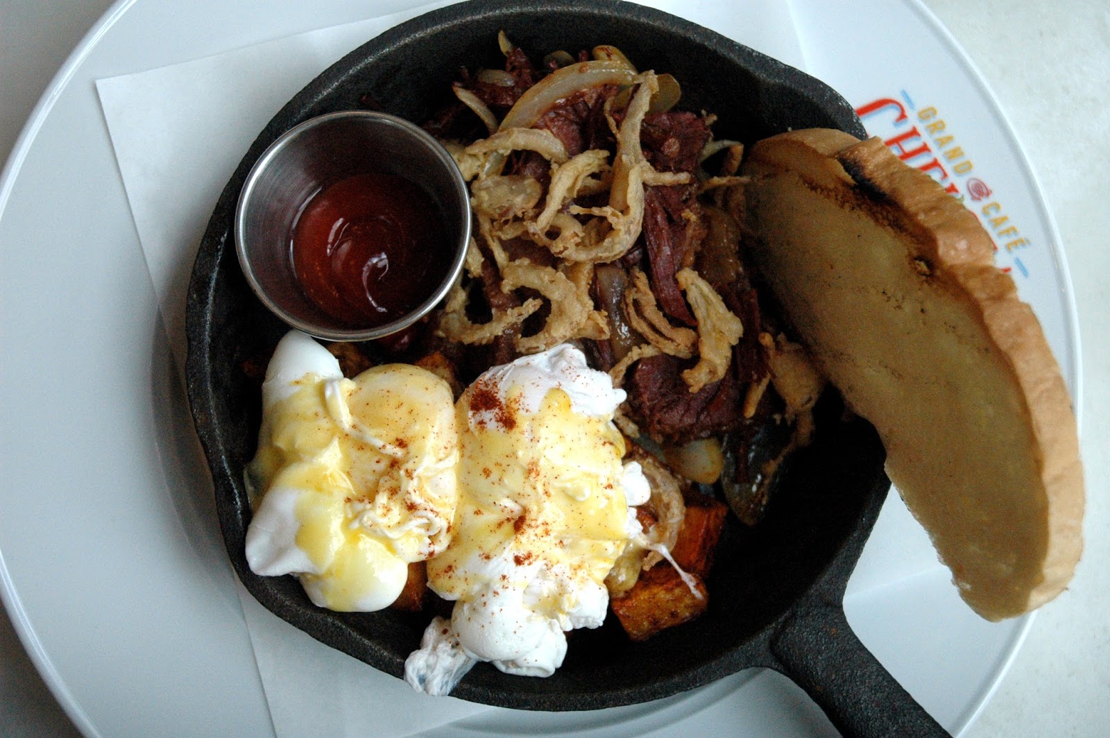 DUDE FOR FOOD Skillets and Filipino Breakfasts at Chelsea Grand Cafe