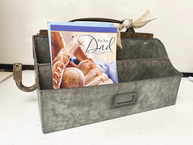 Tote with father's day card