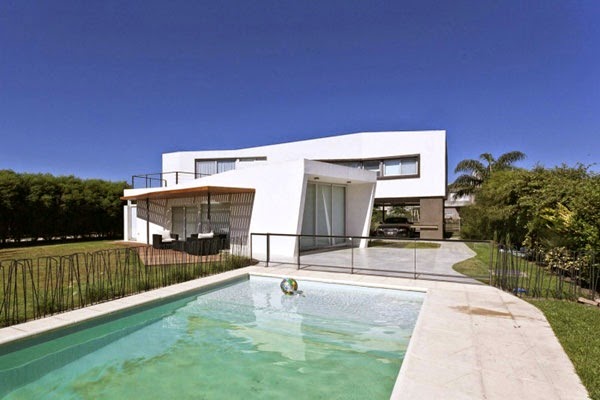 Facades of minimalist homes