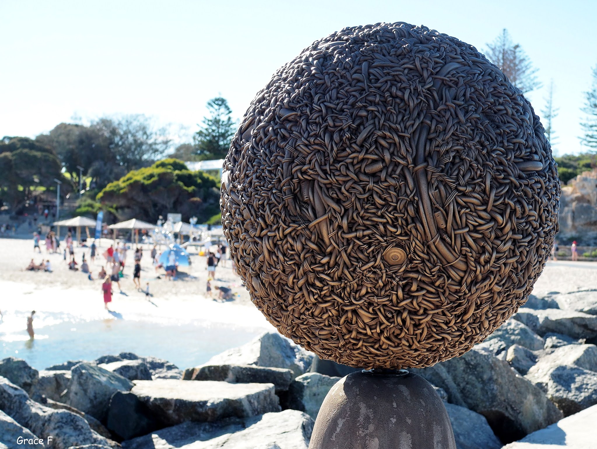 Perth Daily Photo Sculpture by the Sea 2021.. Under the blue sky.
