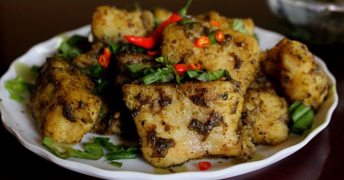 Crispy Basa Fish In Chilly Basil Sauce