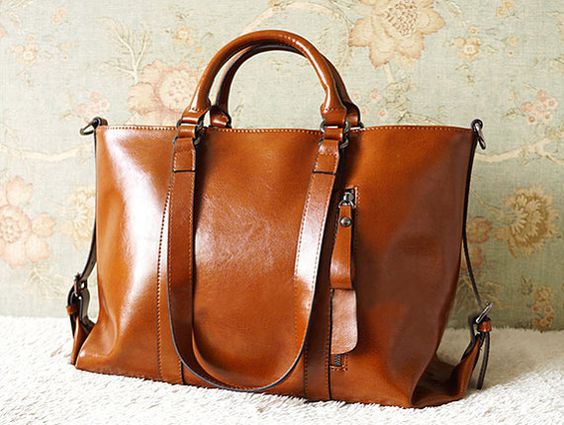 Technology integration in leather bags