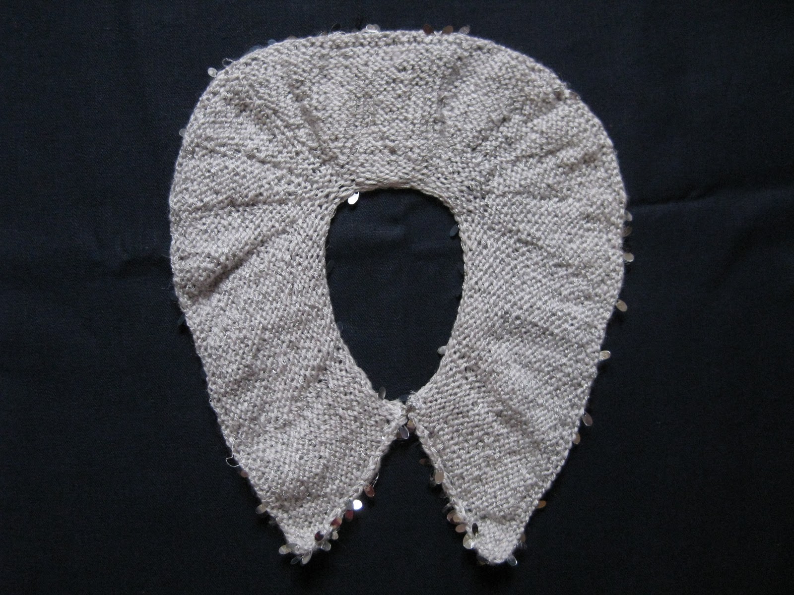 because she started knitting DIY Knitted Sequined Collar