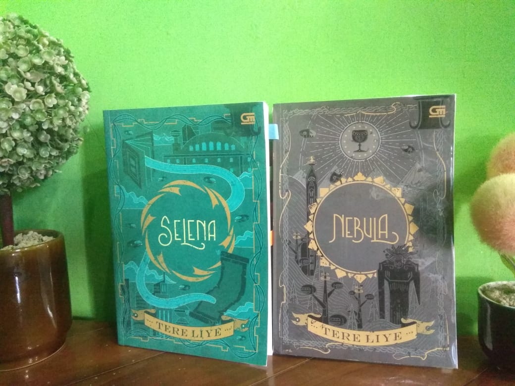 Resensi Novel &quot;Selena&quot; dan &quot;Nebula&quot; Karya Tere Liye
