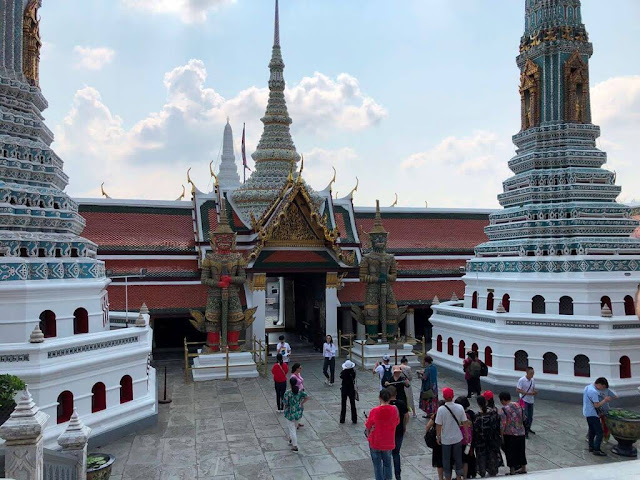 Templo do Buda Esmeralda (Wat Phra Kaew) - Bangkok - Tailândia