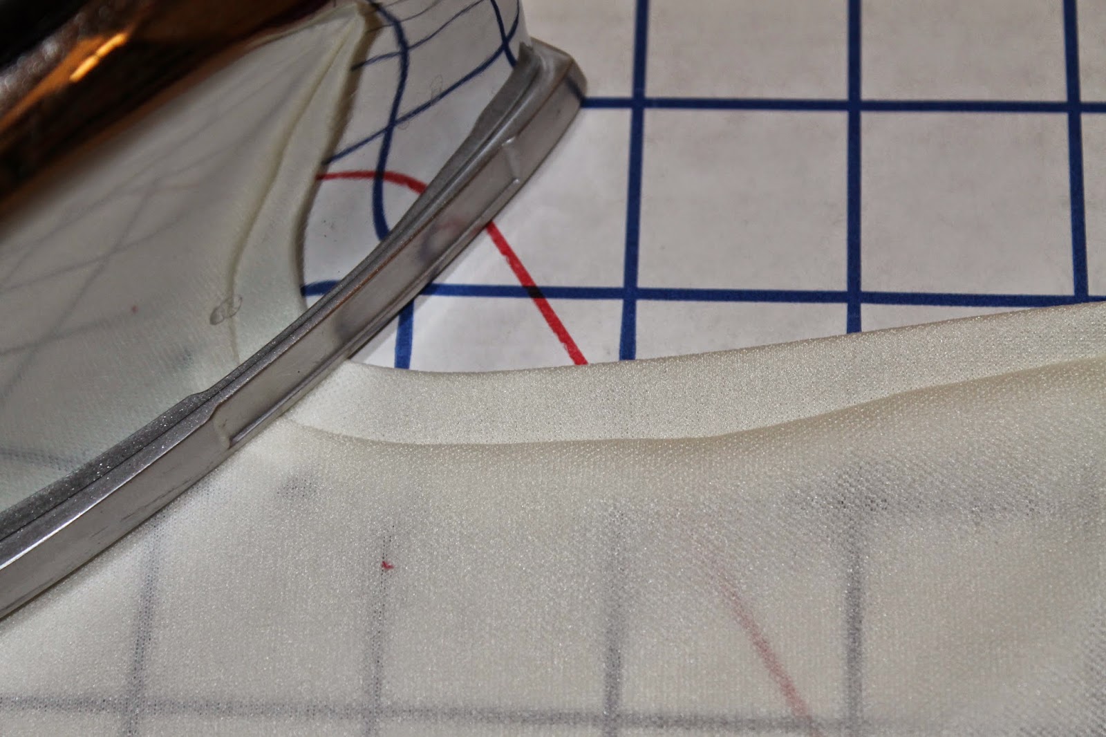 Seamingly Smitten DIY Slip How to sew a slip