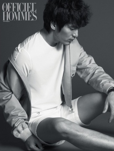 lee-jin-wook_l-officiel-hommes3.jpg