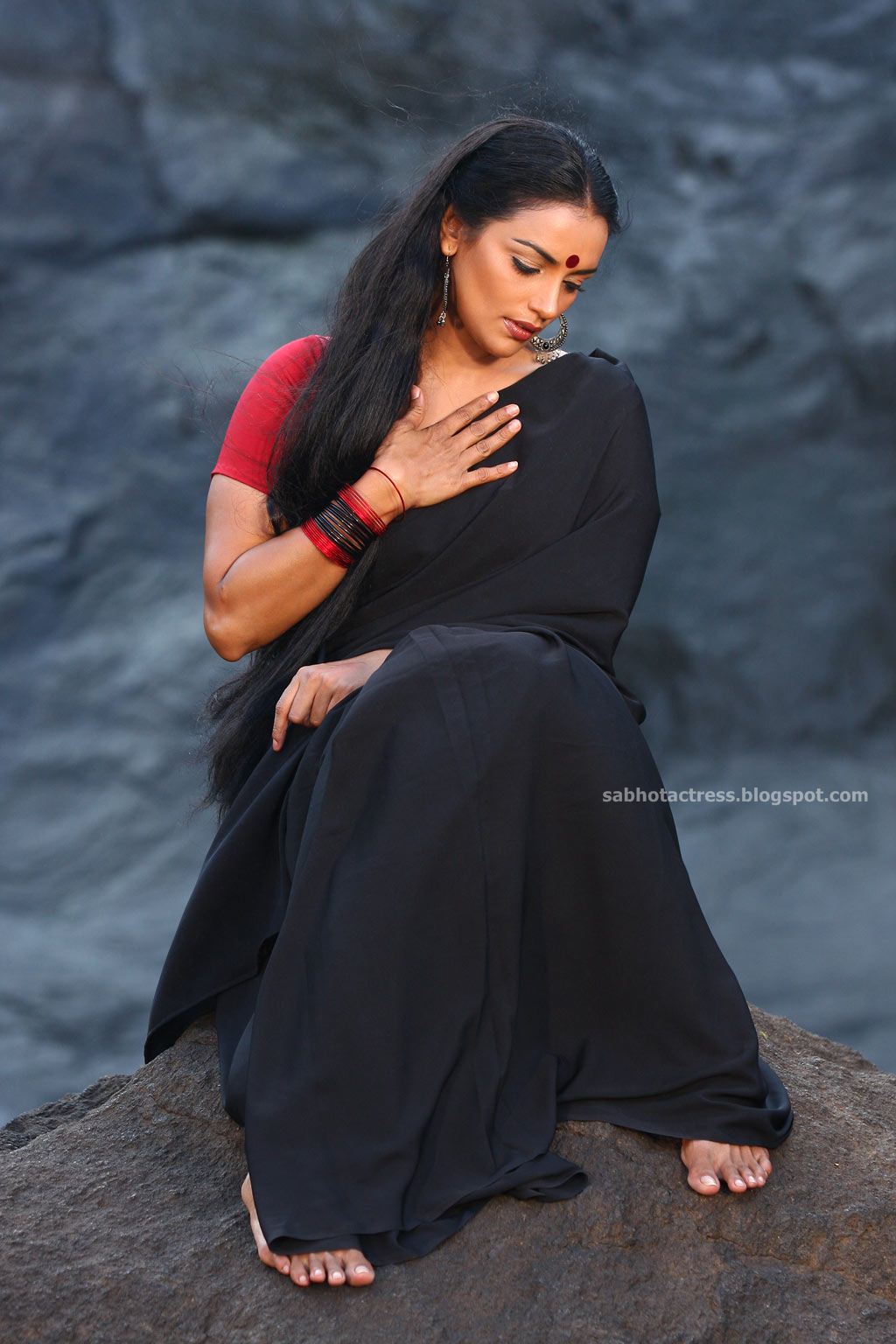 1024px x 1536px - SAB HOT ACTRESS Shweta Menon Hot Navel Show Bare Back Show And Sexy Photo  Gallery In Tharam MovieSexiezPix Web Porn