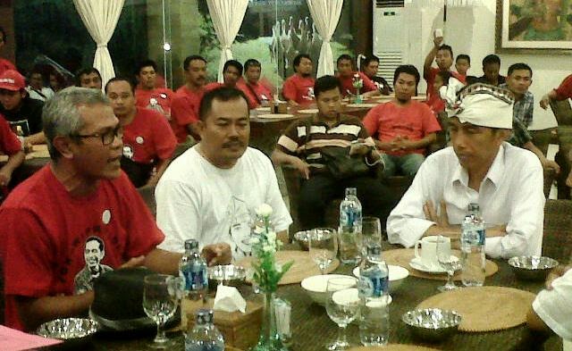 Terharu, Air Mata Jokowi Tumpah di Kuta