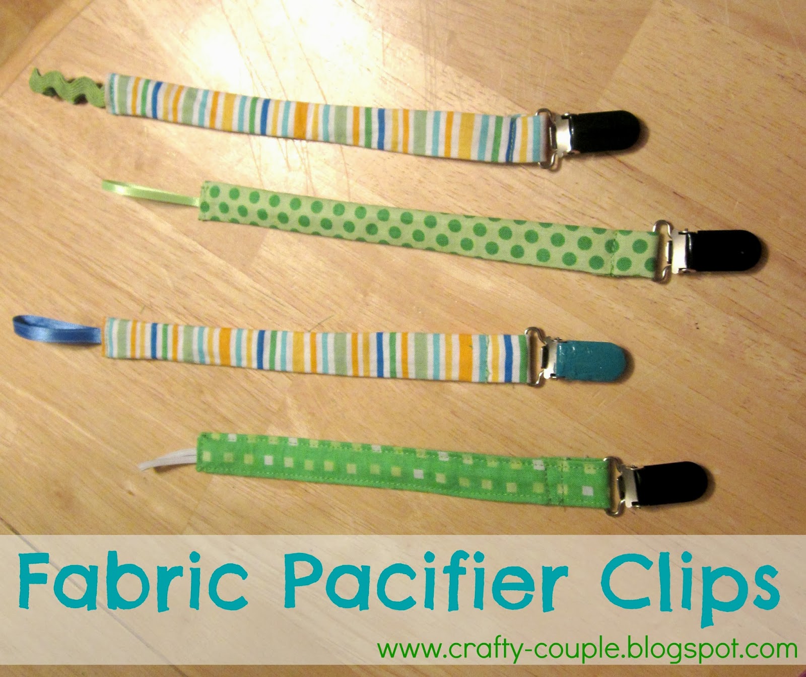crafty couple Fabric Pacifier Clip Tutorial