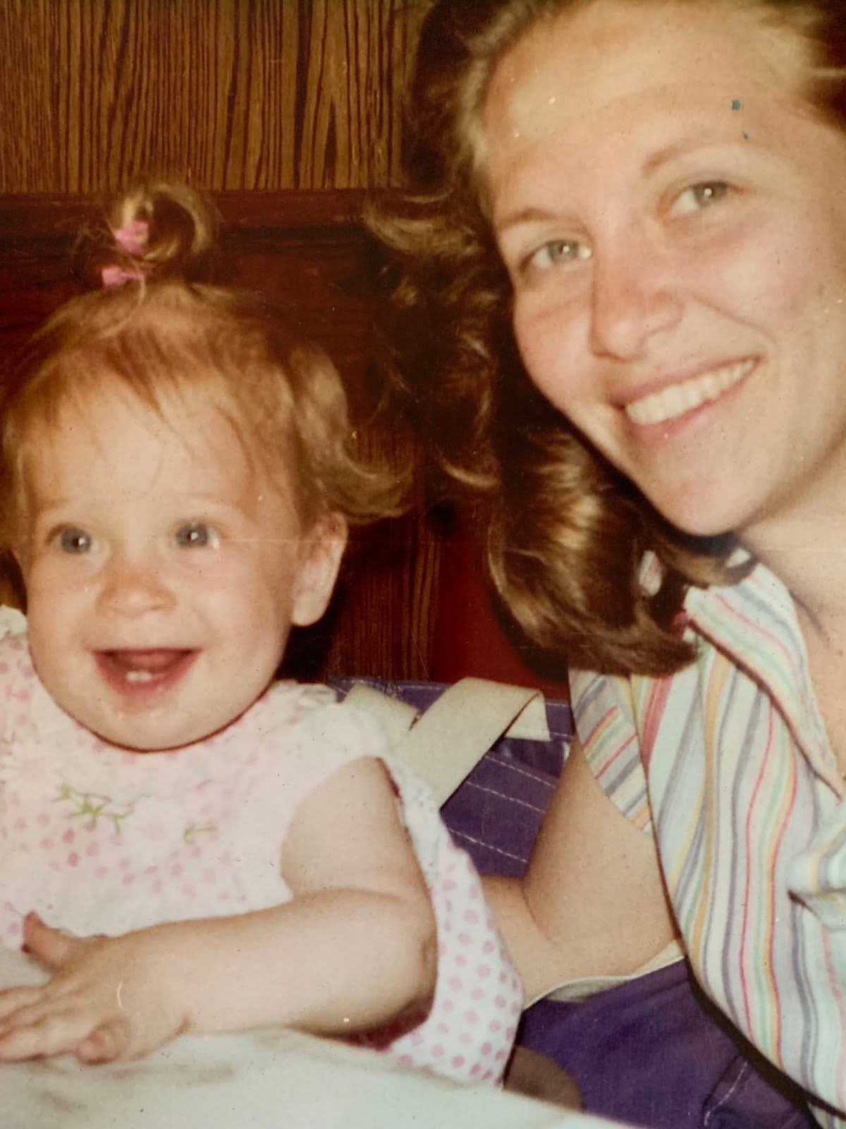 The Adventures of Tomboys in Tiaras: Happy Mother's Day, Mom