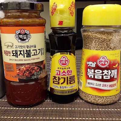 bulgogi sauce, sesame oil, sesame seeds