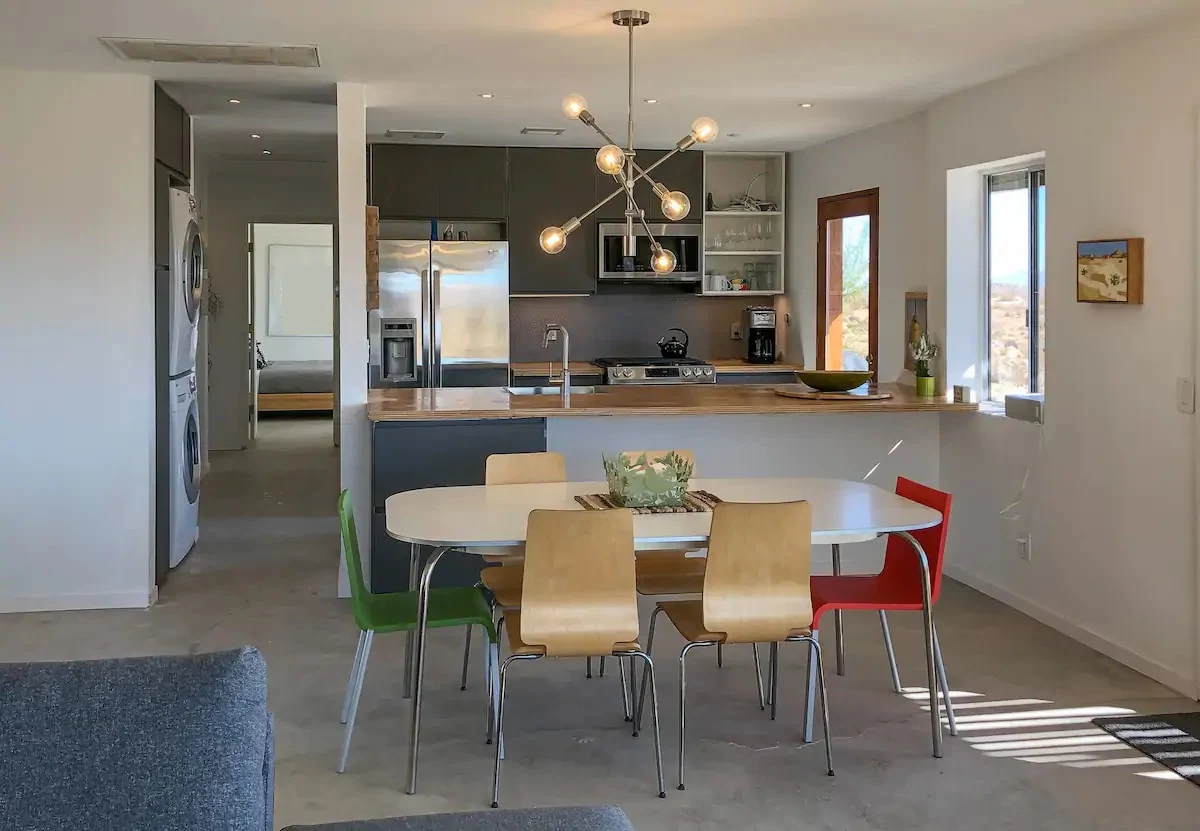 Airbnb-in-Palm-Springs-kitchen-1