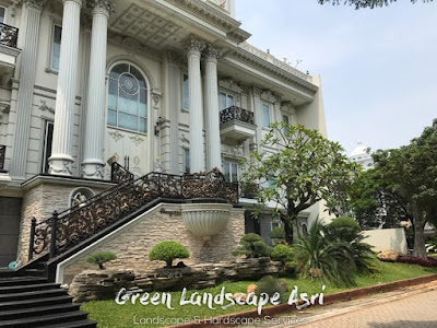 Taman Klasik - Desain Taman Untuk Rumah Mewah