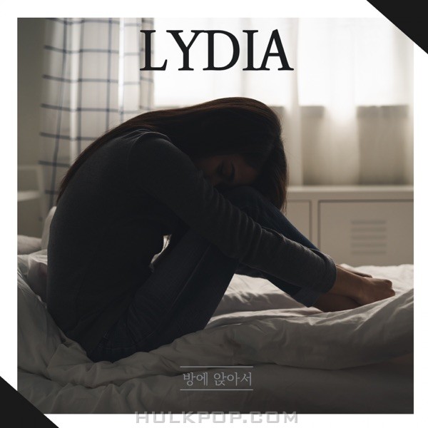 Lydia – In the Room – Single