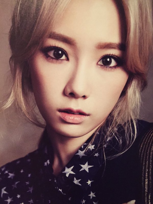 Browse the scans from SNSD's 'Phantasia' in Japan Goodies - Wonderful ...