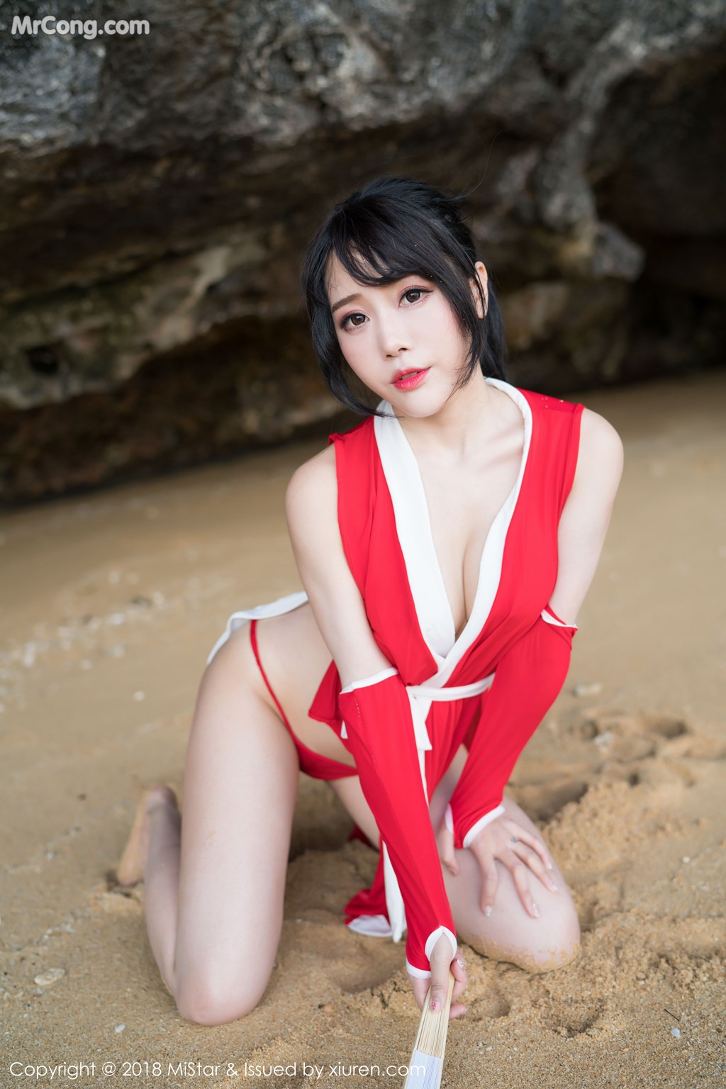 MiStar Vol. 155: Model Youlina (兜 豆 靓) (51 photos)