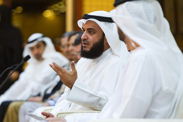 Мишари аль афаси. Саид аль кахтани кто он. Исламская волонтерство коран. Чтец корана люхайдан. Корана шейха.