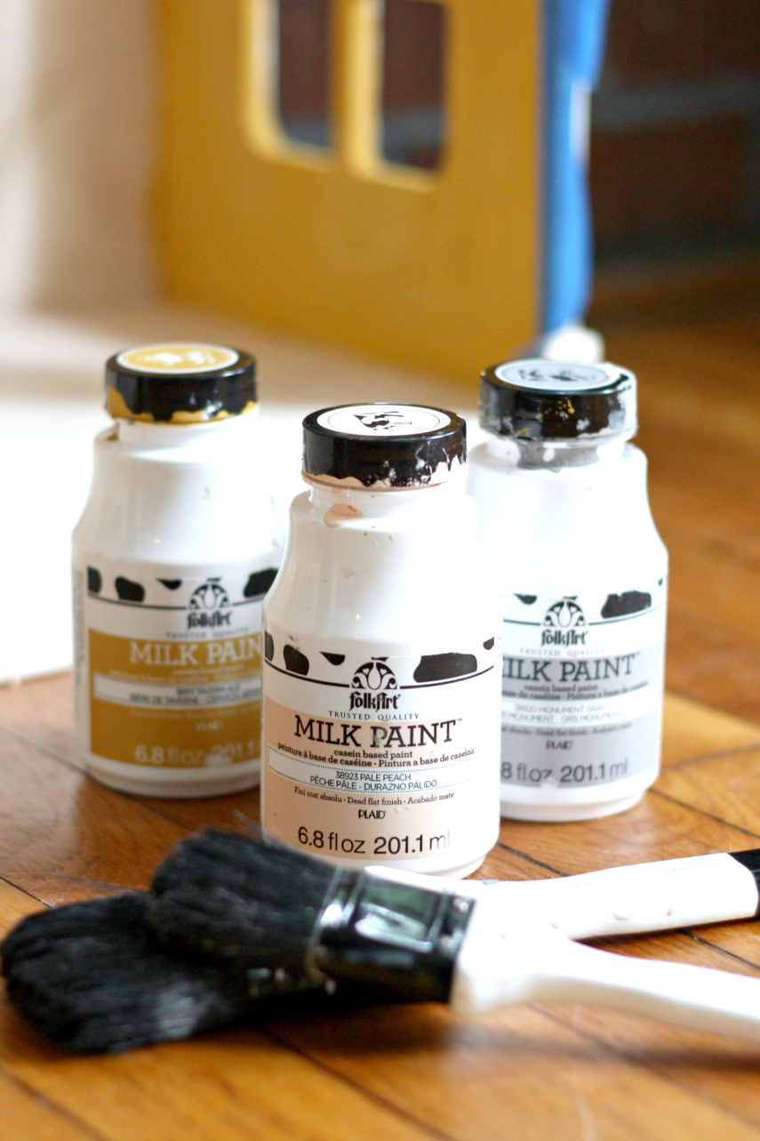 DIY Modern Dollhouse Tutorial featured by top US craft blog, The Pretty Life Girls