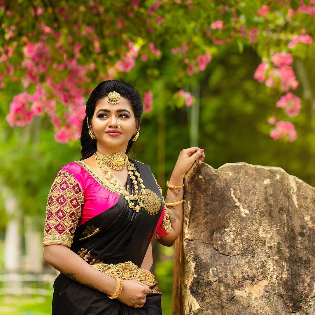 Actress shalu shammu photos
