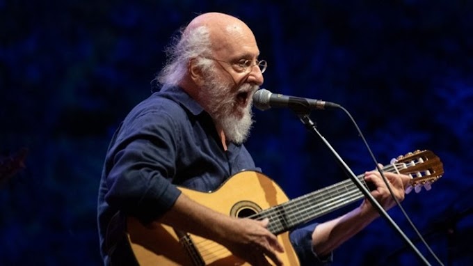 Η ανάρτηση του Διονύση Σαββόπουλου για τον υποχρεωτικό εμβολιασμό και τους αρνητές 