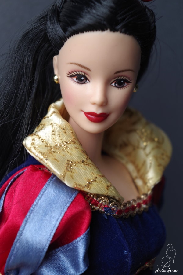 blanche neige barbie
