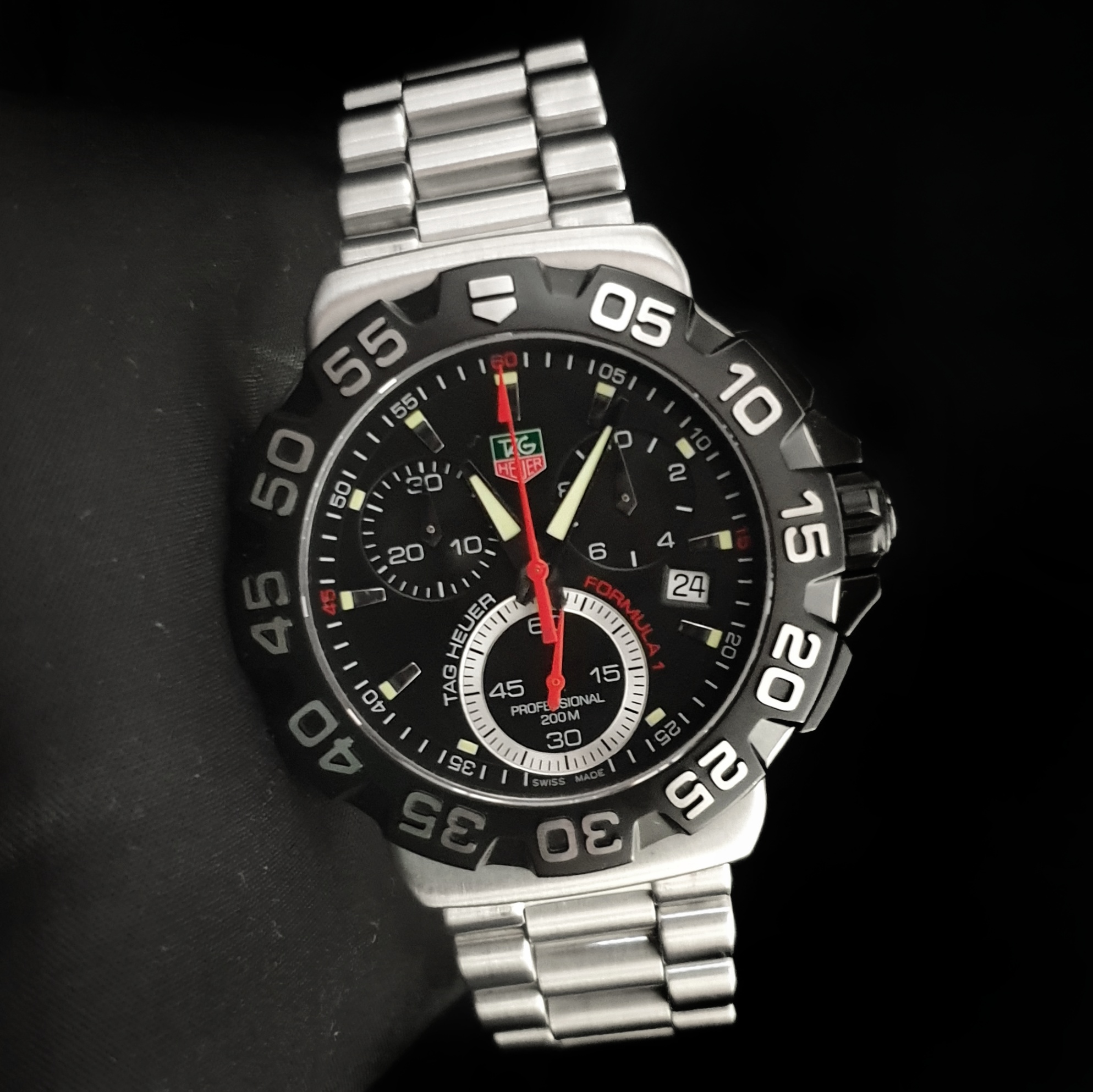 Часы tag heuer formula. Tag heuer caz1010. Часы таг хоер формула 1 мужские. Ba0850. Часы tag heuer formula 1.