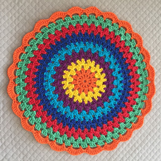 Colored Granny Crochet Sousplats