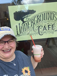 2019, Undergrounds Cafe, Hibiscus Mint Frozen Chai, Wooster, Oh