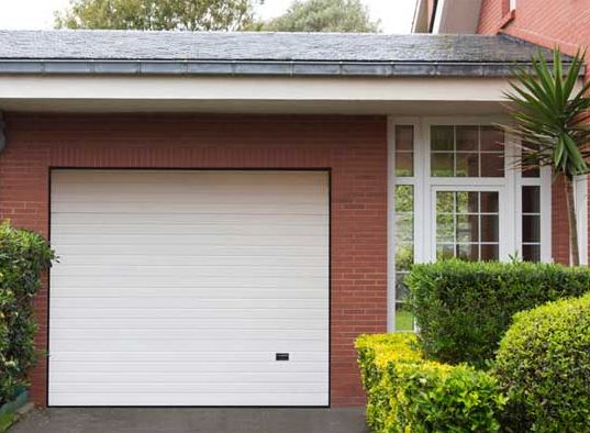 Marzua: Puertas de garaje