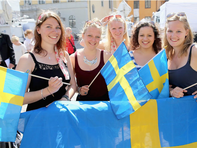 How to date Swedish women? كيف تواعد فتاة سويدية - الخروج في مواعدة