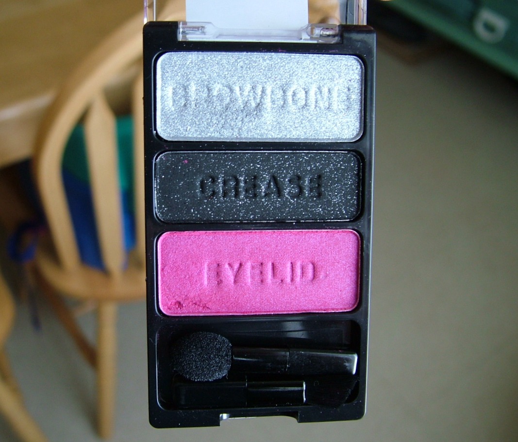 Chelli Glam Vixen Wet N Wild Tutorial using the Spoiled Brat Palette