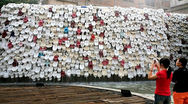 La cascada de inodoros en Foshan, China